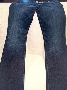 7 For All Mankind Dark Wash Bootcut Jeans – Size 30